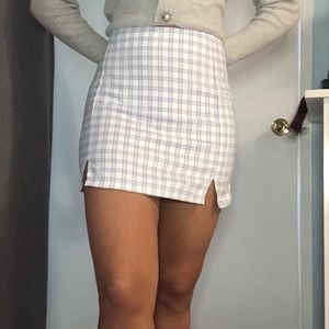 Blue/white plaid skirt